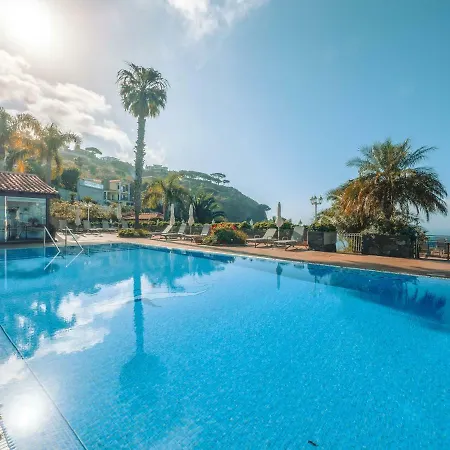 מלון Ocean Gardens